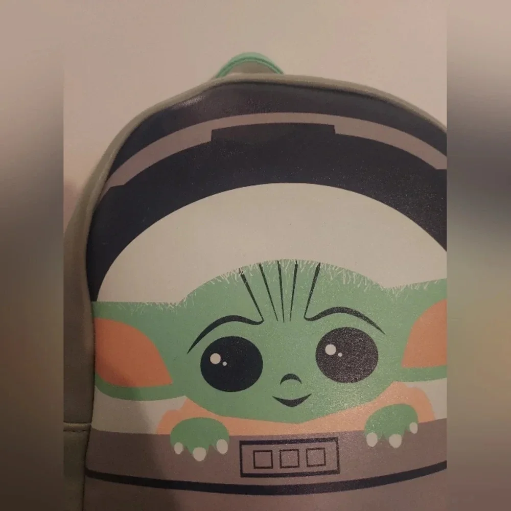 Funko Star Wars Mandaldrian Child - Baby Yoda Mini Backpack